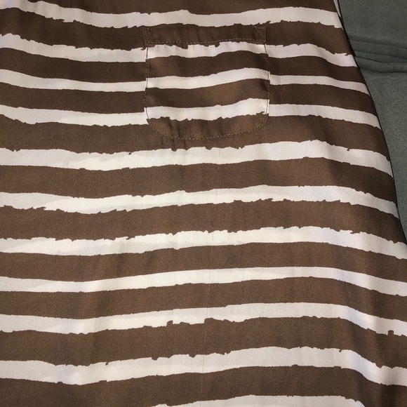 2/$15 Forever 21 - Gray & White Striped Sleeveless Tank Top Casual | Size S - Picture 6 of 6